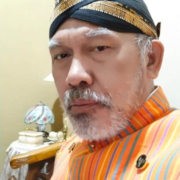 WhatsApp Image 2022 01 19 at 10 37 37 600x600